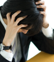 多重債務の悩み。南城市で債務整理・任意整理・自己破産・個人再生をする